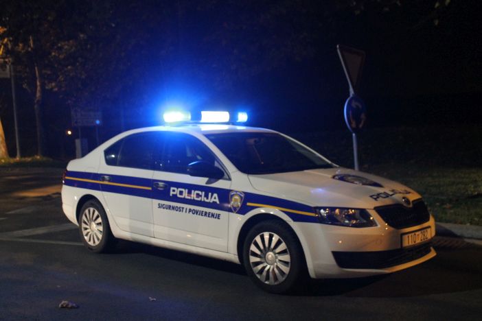 Neočekivana poruka mržnje:Beogradskim glazbenicima oštećen automobil